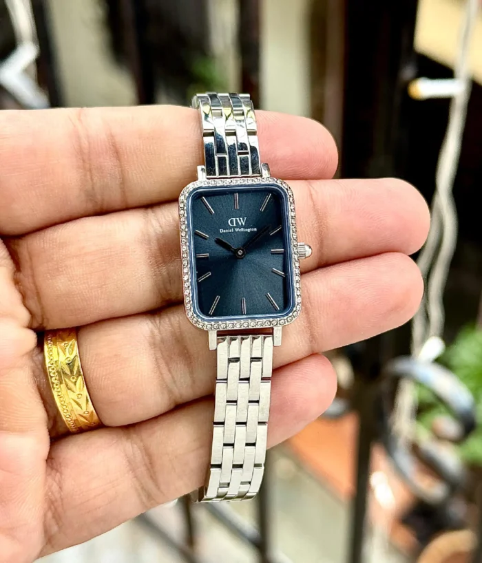 Sleek Arctic Blue Dial with Sparkling Crystal Bezel - Image 2